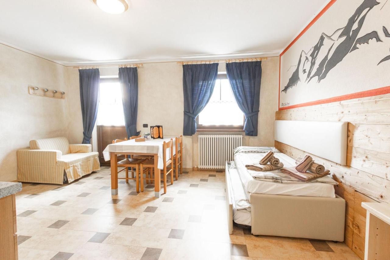Chalet Li Baita Daniela Λιβίνιο Εξωτερικό φωτογραφία