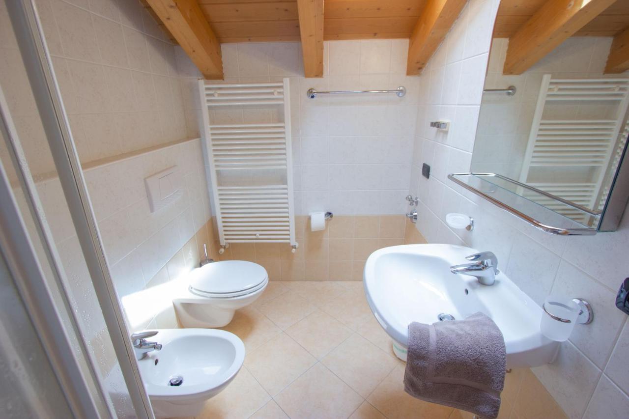 Chalet Li Baita Daniela Λιβίνιο Εξωτερικό φωτογραφία